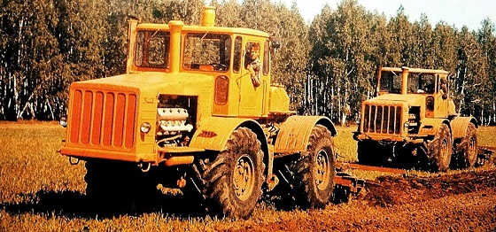 Трактор Кировец первого поколения