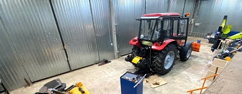 Дооснащение трактора Беларус 92П дорожной фрезой