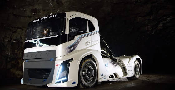 VOLVO на 2400 Л.С.