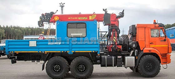 Контейнеровоз с будкой и с КМУ ИТ-150