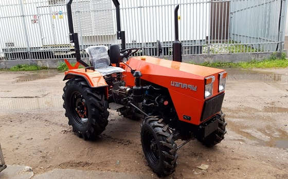 Минитрактор Уралец 224