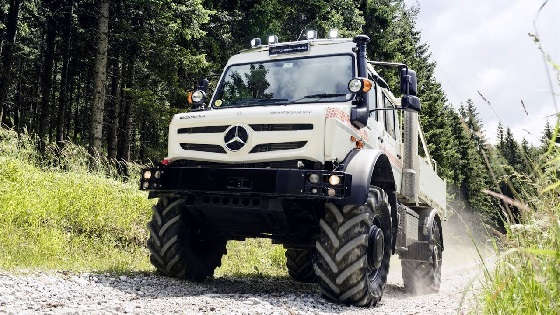 Mercedes-Benz Unimog UHE 5023