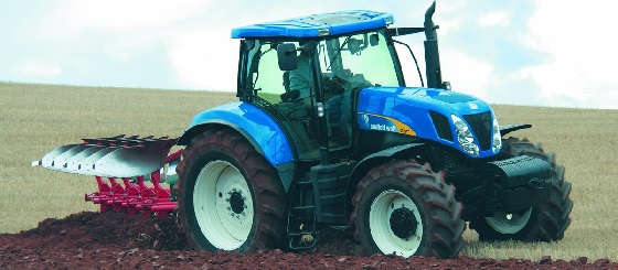 Трактор New Holland T7060 