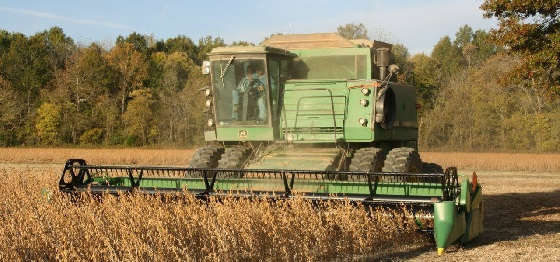 John Deere 8820