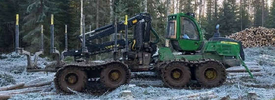 John deere 1210G