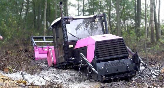 Спасение болотного трактора ВЗГМ-90