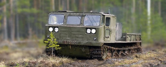 тягач АТС-59 по бездорожью
