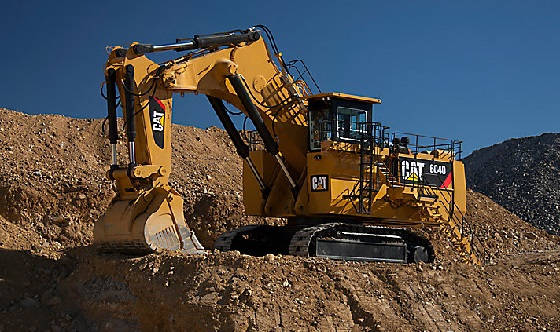 Huge Caterpillar 6040