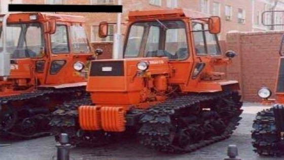 Трактор ЛТЗ-60 на гусеничном ходу