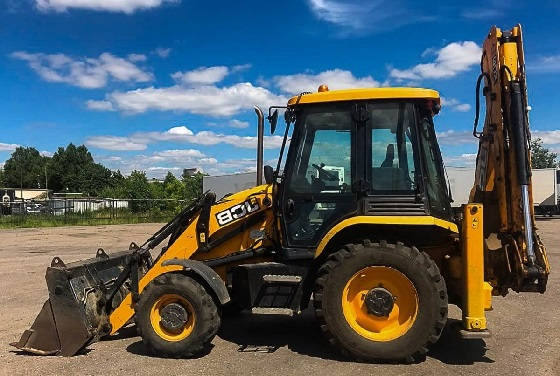 Экскаватор-погрузчик JCB3CX