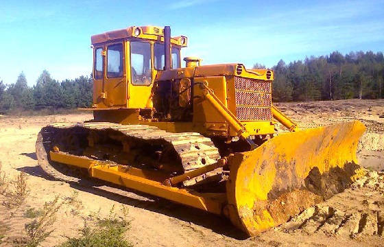 Бульдозер ЧТЗ Т-130