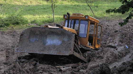 Укрепление почвы для заезда спецтехники на стройплощадку