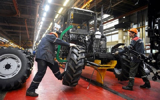 Сборка трактора МТЗ -82