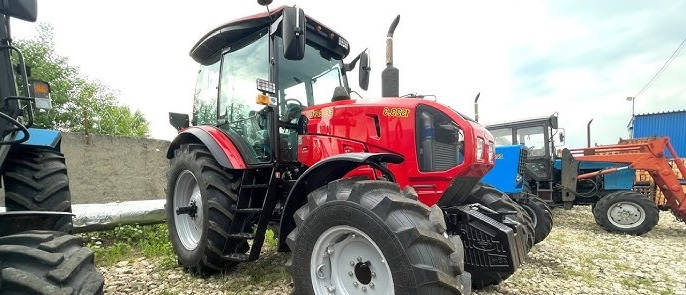 Беларус-1222.3 c финским ротоватором MeriCrusher