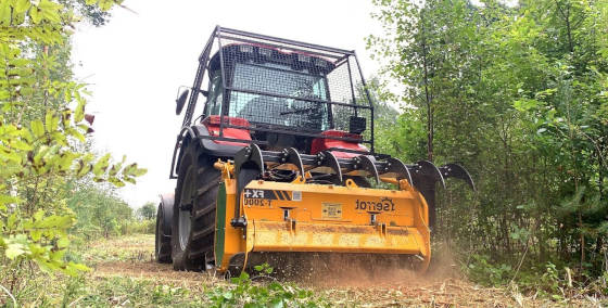 Трактор Беларус-1523.3 с лесотехническим мульчером SERRAT FX-T2000