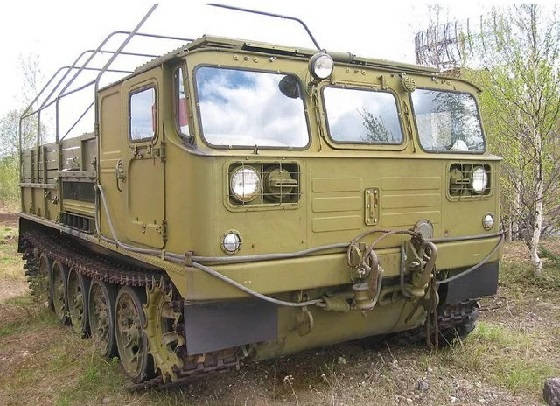 ГУСЕНИЧНЫЙ тягач АТС-59Г