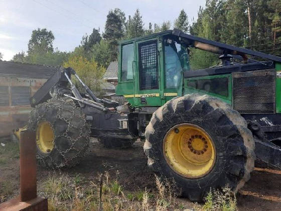 Трелевочный трактор John Deere 548 G3