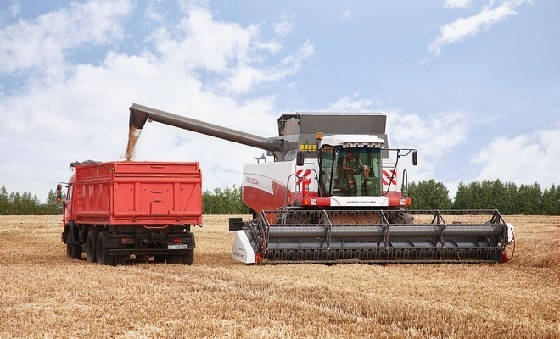 Комбайны Акрос 585 и 580