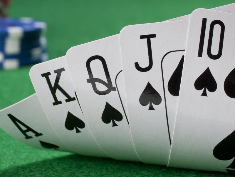 Покер на Плей Фортуна