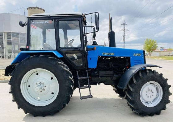 Трактор МТЗ IDEAL