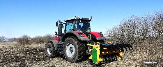 Минипогрузчик TAKEUCHI TL8R