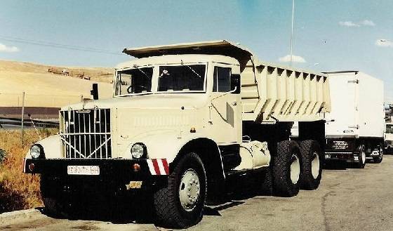 САМОСВАЛ КРАЗ-256 Б1