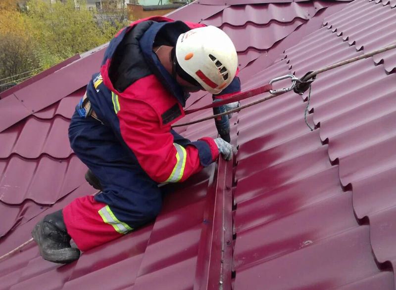 Кровельные работы от альпинистов