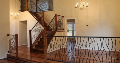перила и ограждения для лестниц