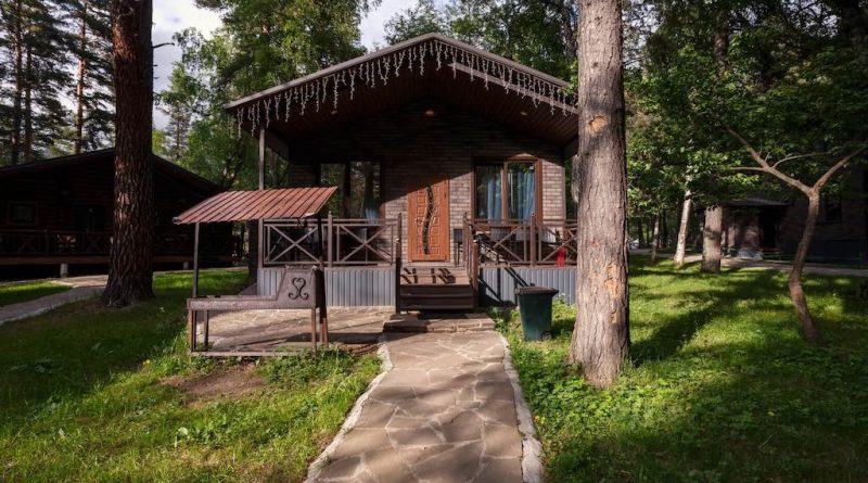 Разнообразие горных отелей Архыза